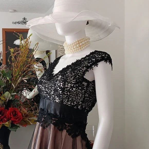 NWOT Party Cocktail Dress Size S/M - Picture 8 of 8